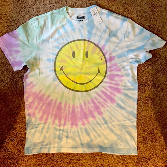 Nwt American Eagle Tailgate Smiley Face 